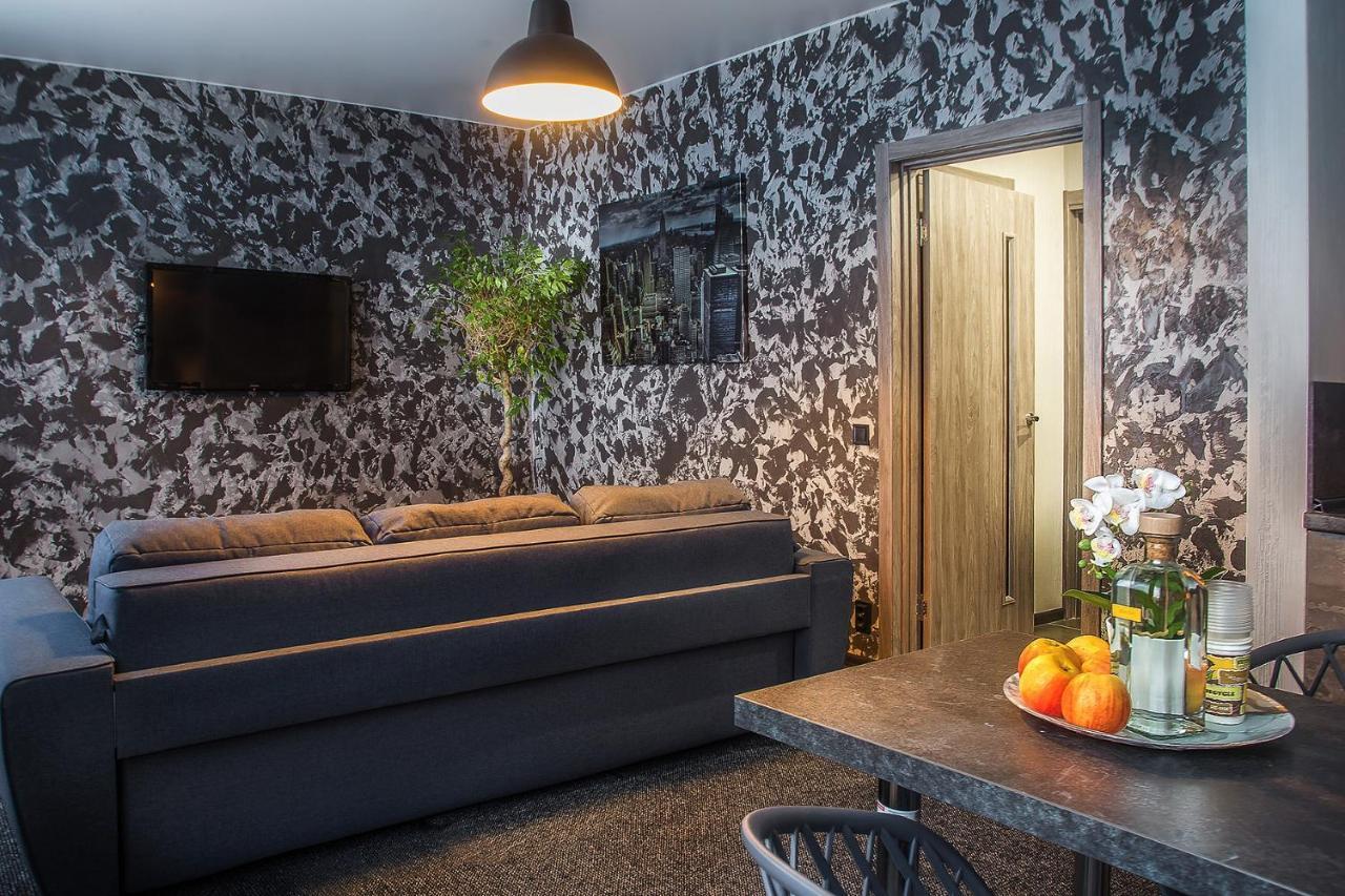Samira1 Appartement Kiev Buitenkant foto
